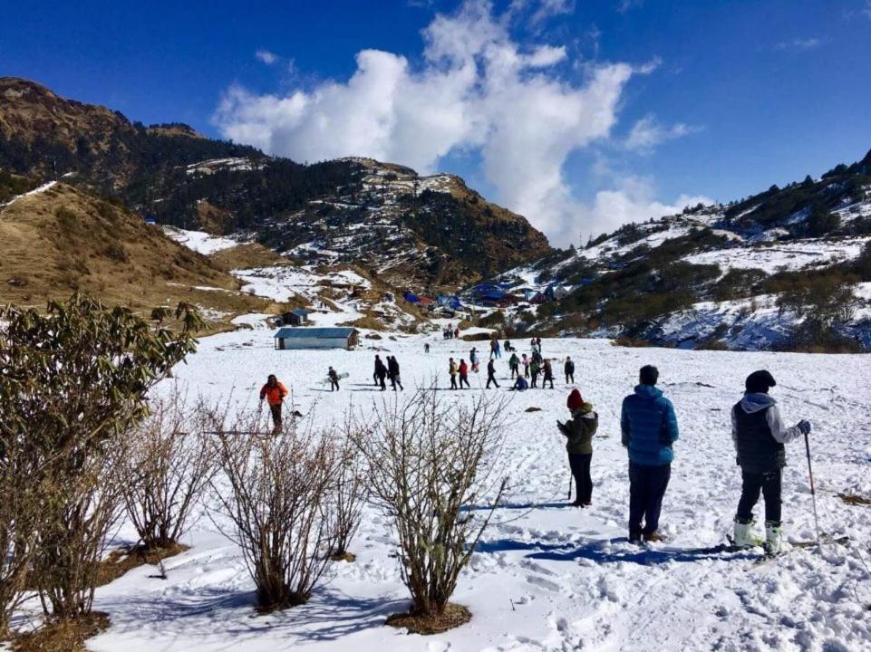 Zobhana Hotel Kalinchowk Charikot 외부 사진